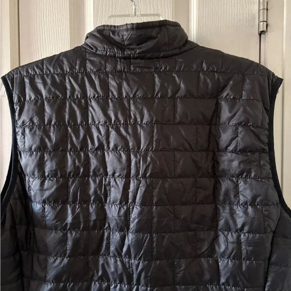 Patagonia Black Puffer vest men’s L - Picture 7 of 7